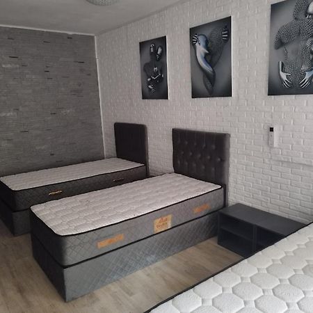 Апартамент За Гости Централ Malko Turnovo Екстер'єр фото